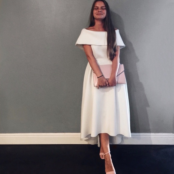 ASOS Off The Shoulder Scuba Dip Back Maxi Dress - Picture 8 of 8